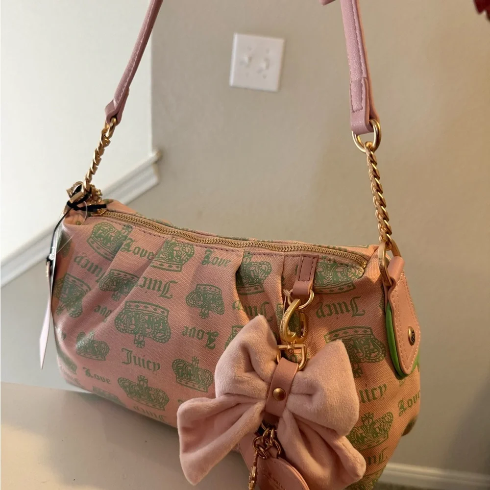 Juicy Couture Juicy Fan Club Shoulder Bag